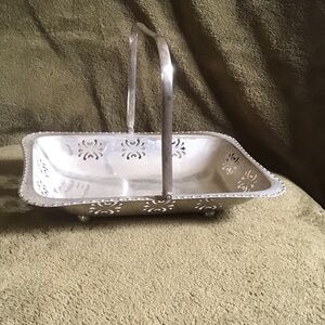 Elegant England Vintage Silver plated Decorative footed Basket with handle